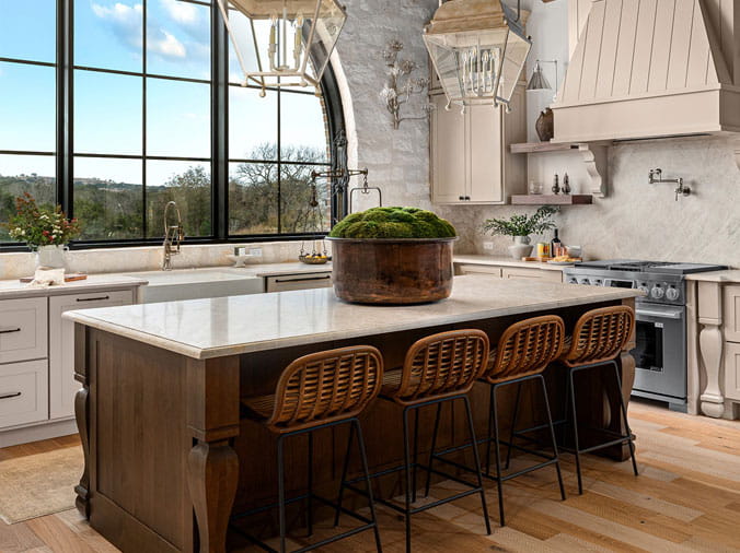 Rustic kitvhen with island